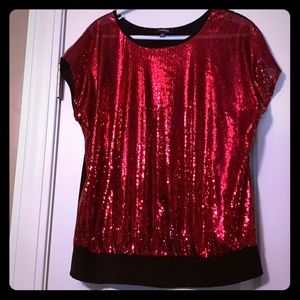 Red sequin, short sleeve top 1X